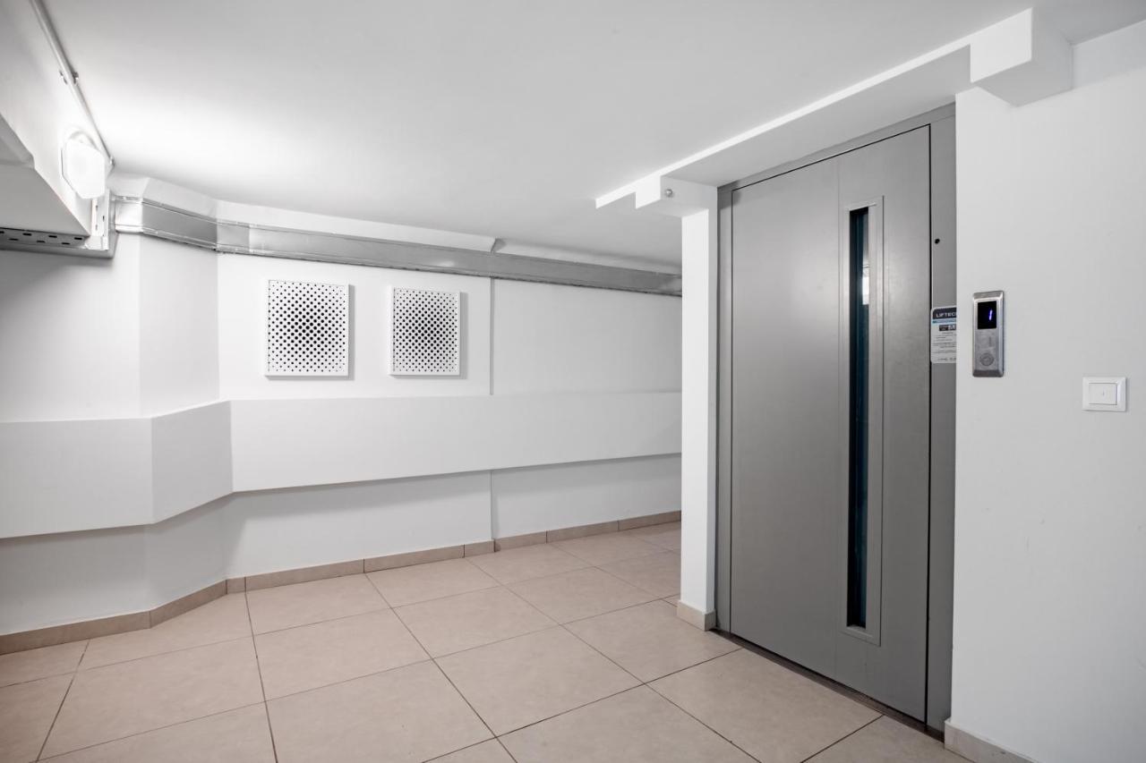 Supreme C2 Apartment In Syntagma Athens Luaran gambar